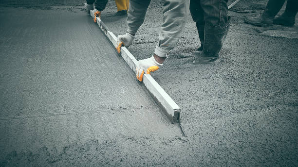 Best Concrete Patio Contractor  in Galveston, IN